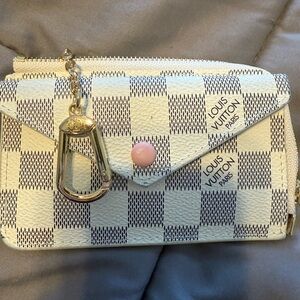 Wristlet